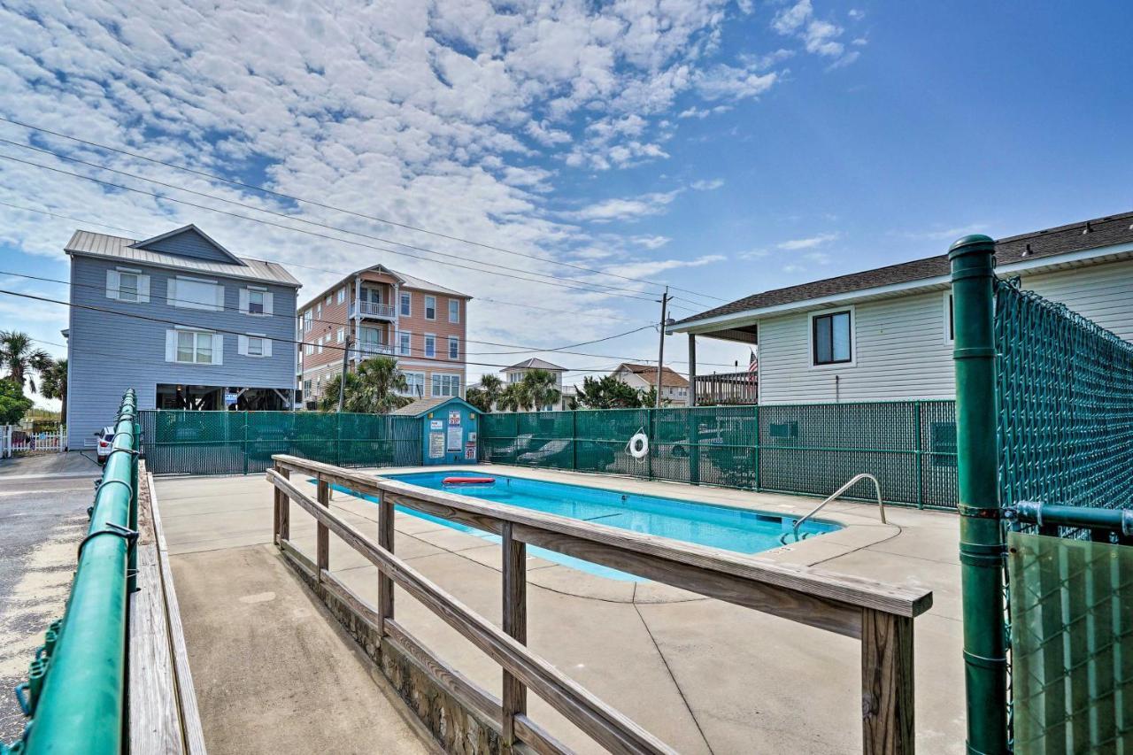 Condo With Balcony And Pool Walk To 2 Beach Accesses! แคโลไลนาบีช ภายนอก รูปภาพ